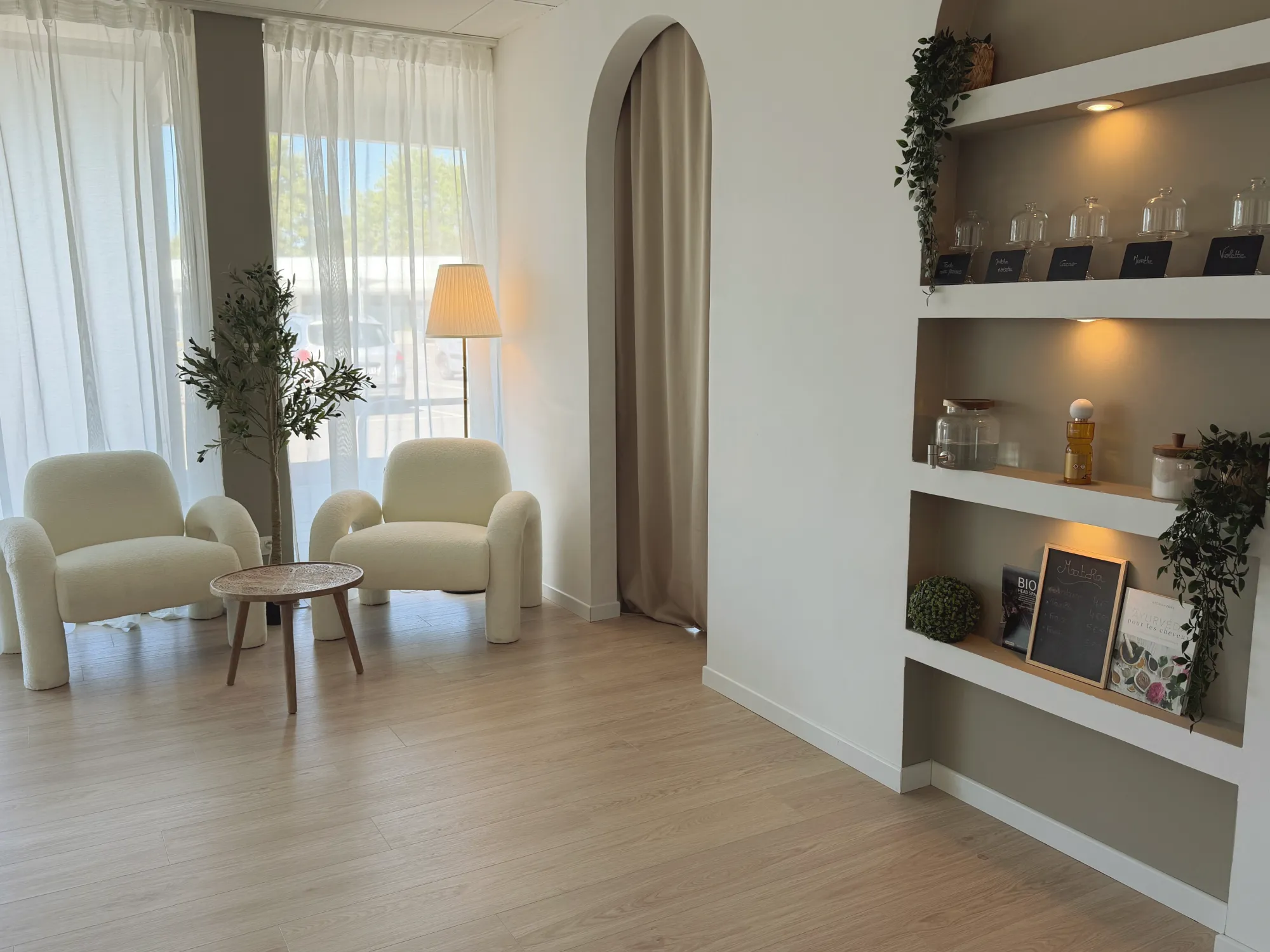 Intérieur du salon BIO HEAD SPA